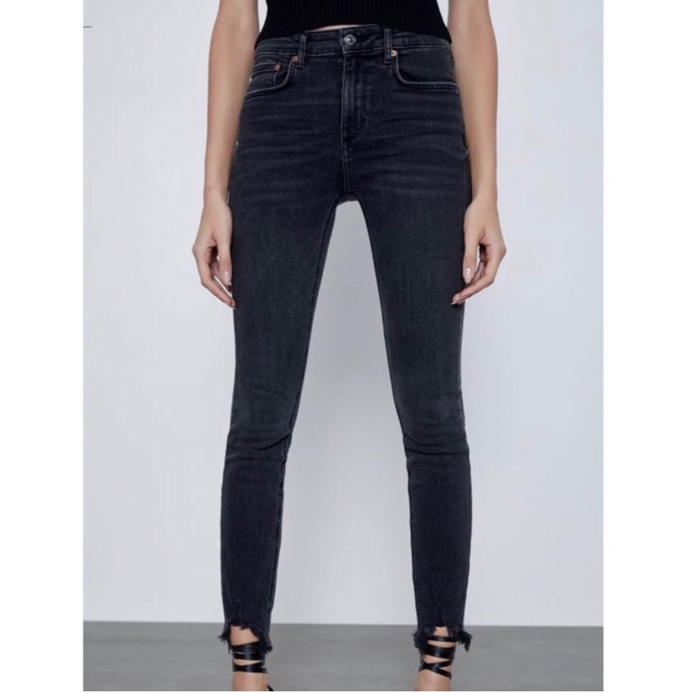 Zara raw hem skinny jeans
